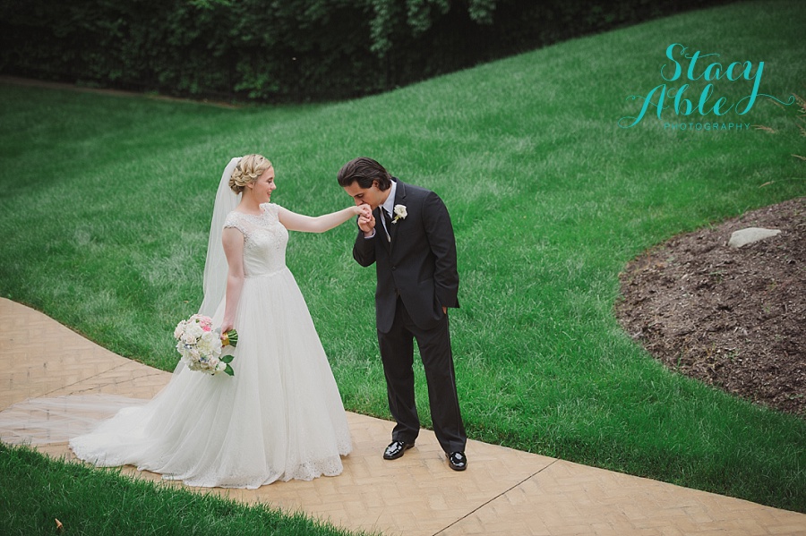 indianapolis wedding photographers laurel hall venue 39