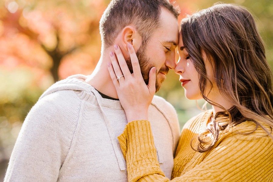 indianapolis-fall-newfields-engagement-photography-romantic-dreamy